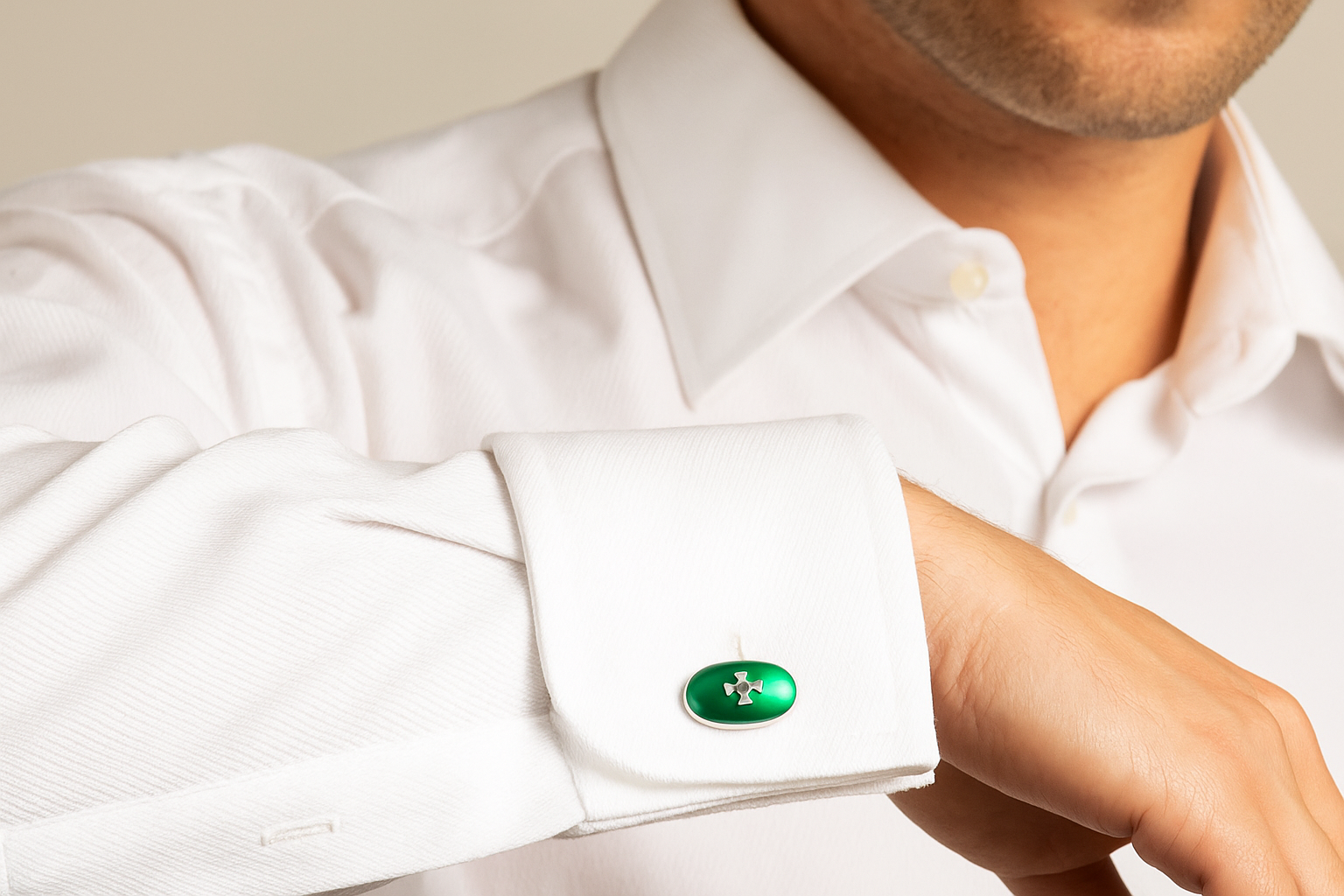 Sillem´s Manschettenknöpfe oval mit Klappverschluß - Sterling Silber Emaille Grün Sillem´s Manschettenknöpfe oval mit Klappverschluß - Sterling Silber Emaille Grün