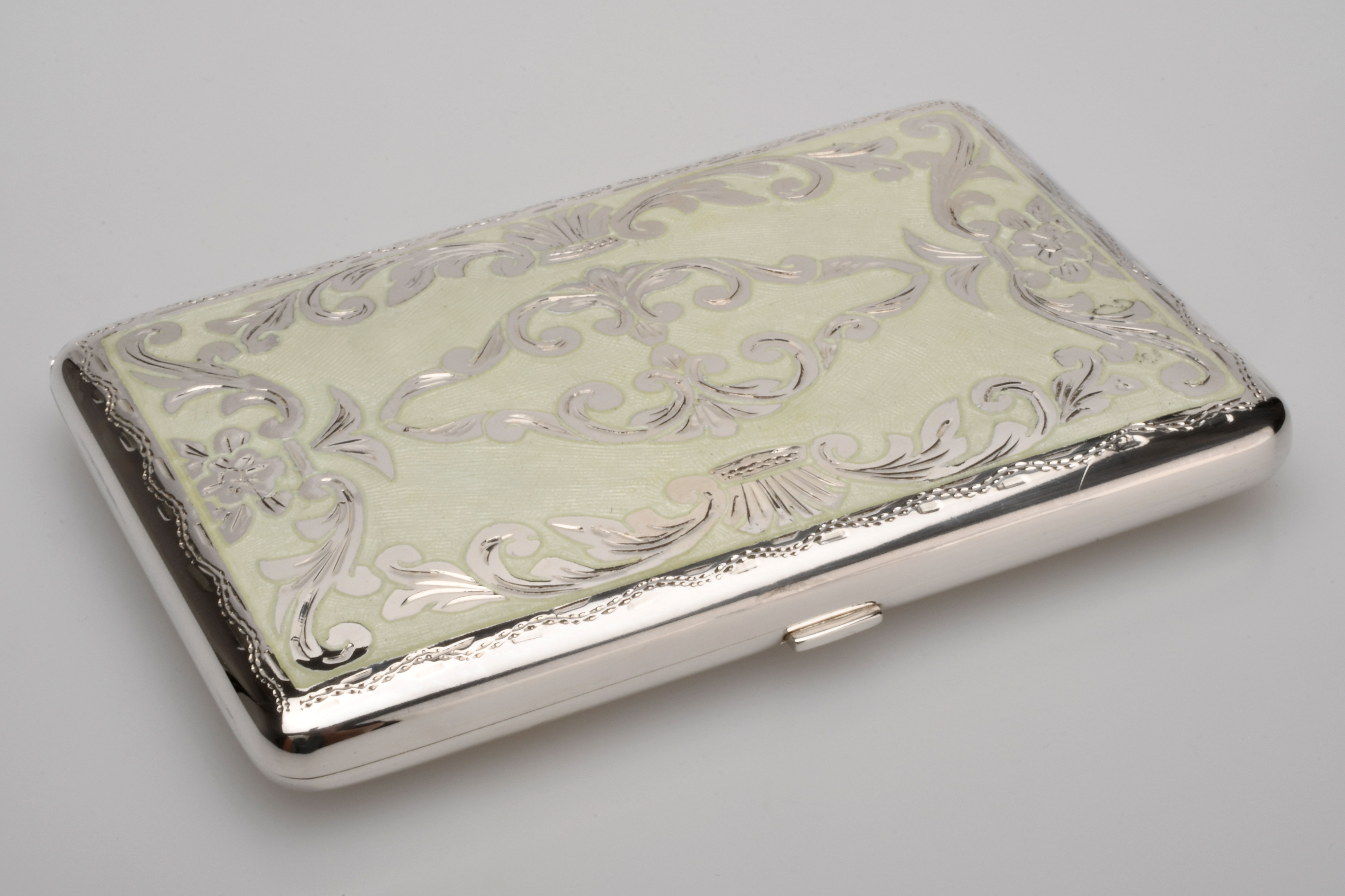 Sillem´s Zigarettenetui für 6 Zigaretten, Handgraviert - Sterling Silber Emaille Pearl